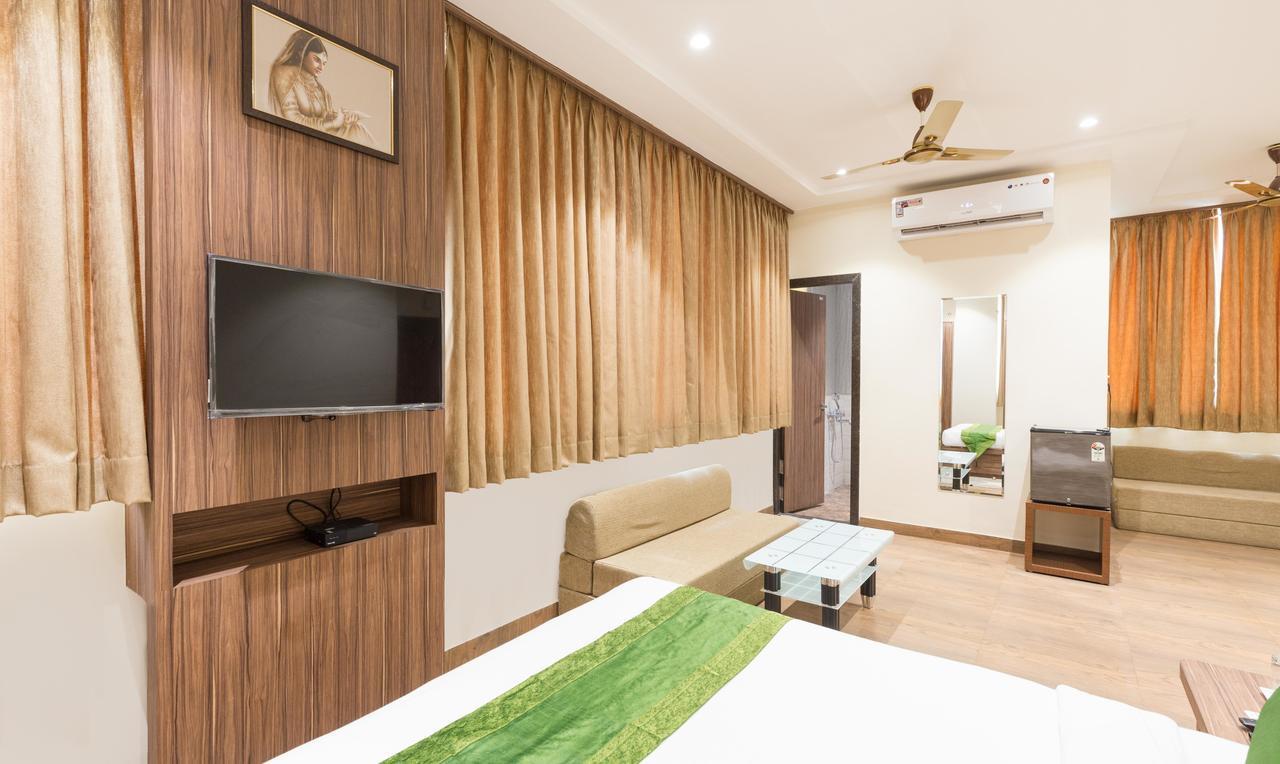 Treebo Trend Hotel Raj Joghpur Jodhpur  Eksteriør billede